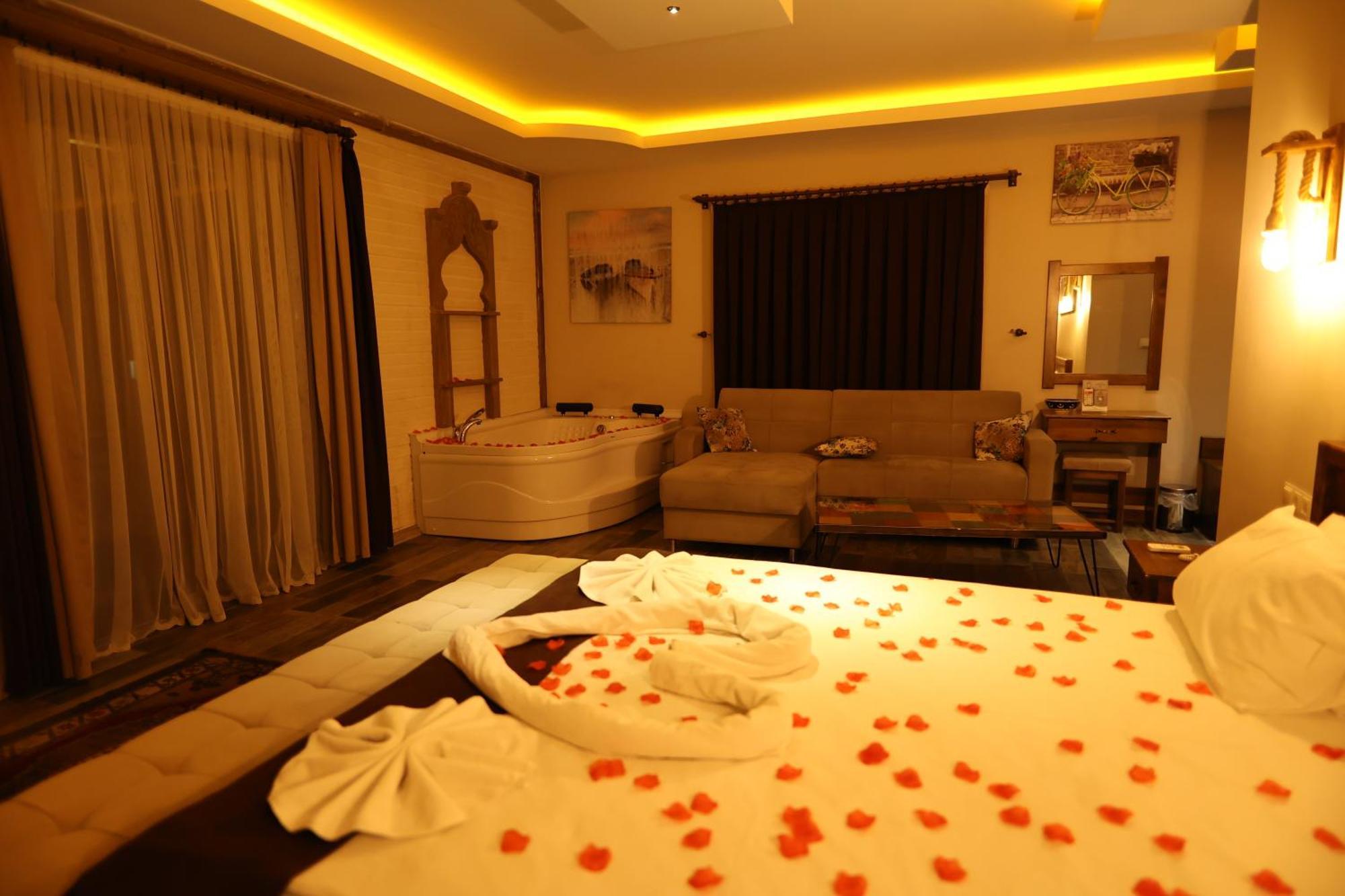 El Nazar Stone Suite Üçhisar Esterno foto